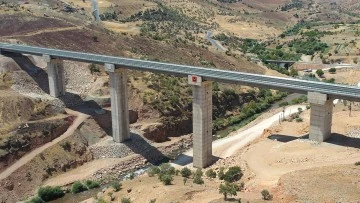 Zarova Köprüsü, Siirt-Şırnak arası ulaşımı konforla buluşturdu
