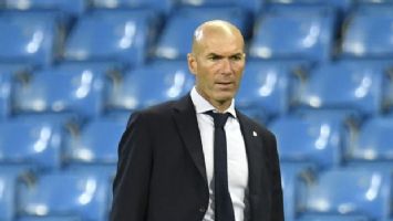 Zinedine Zidane Koronavirüs&#039;e yakalandı